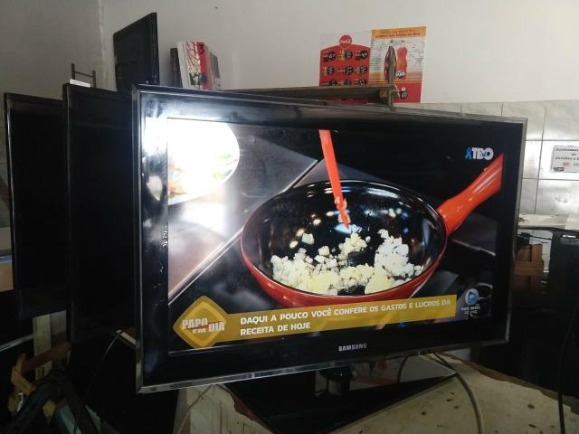 Vendo TV 32da Samsung com garantia