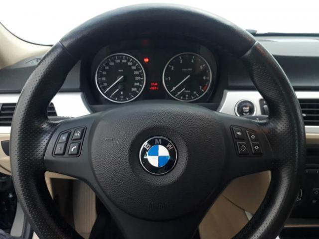 BMW 318i iA - Foto 11