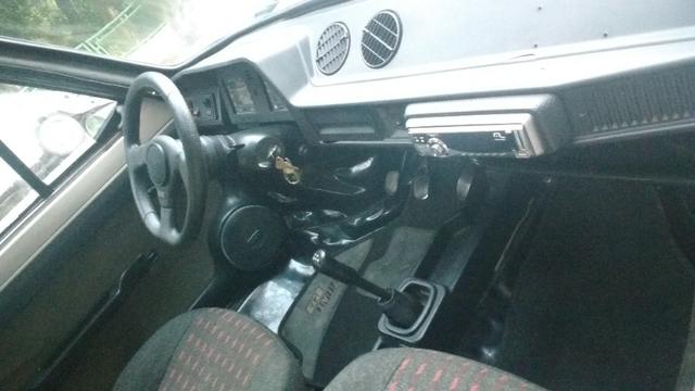 Fiat 147 1.3 Branco - Foto 9