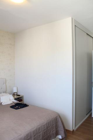 4 quartos, 2 suítes, varanda, elevador, 3 vagas livres, lazer e excelente localização. - Foto 9