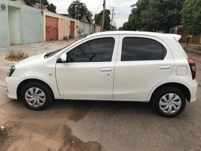 Toyota Etios - Foto 6