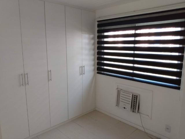 Alugo Barra 2 quartos suite vaga elevador e infra com mobília - Foto 14