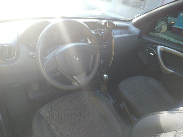 Duster 1.6 (2017) Abaixei pra vender rápido - Foto 8