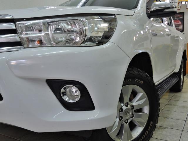 Toyota Hilux SRV 2.8 Diesel Automática 4x4 Completa Controle de Tração Financia e Troca - Foto 17