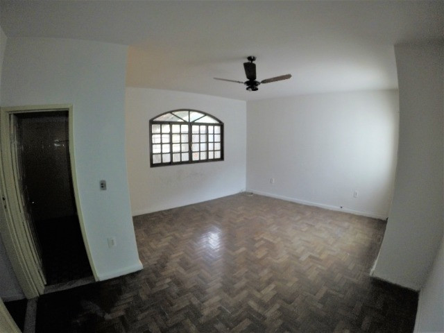 Alugo Casa Comercial / Residencial em Jucutuquara com 387m² e 5 quartos - R$ 5.000 - Foto 17