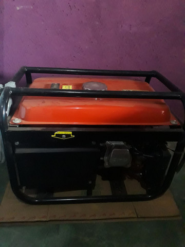Vendo, Gerador ! - Foto 4