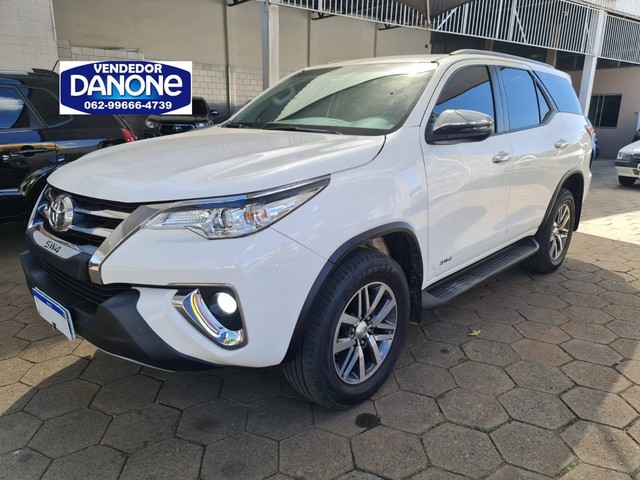 HILUX SW4 2017/2018 2.7 SRV 7 LUGARES 4X2 16V FLEX 4P AUTOMÁTICO