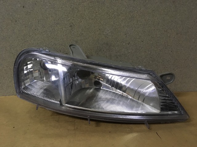 Farol Chevrolet Celta - Foto 4