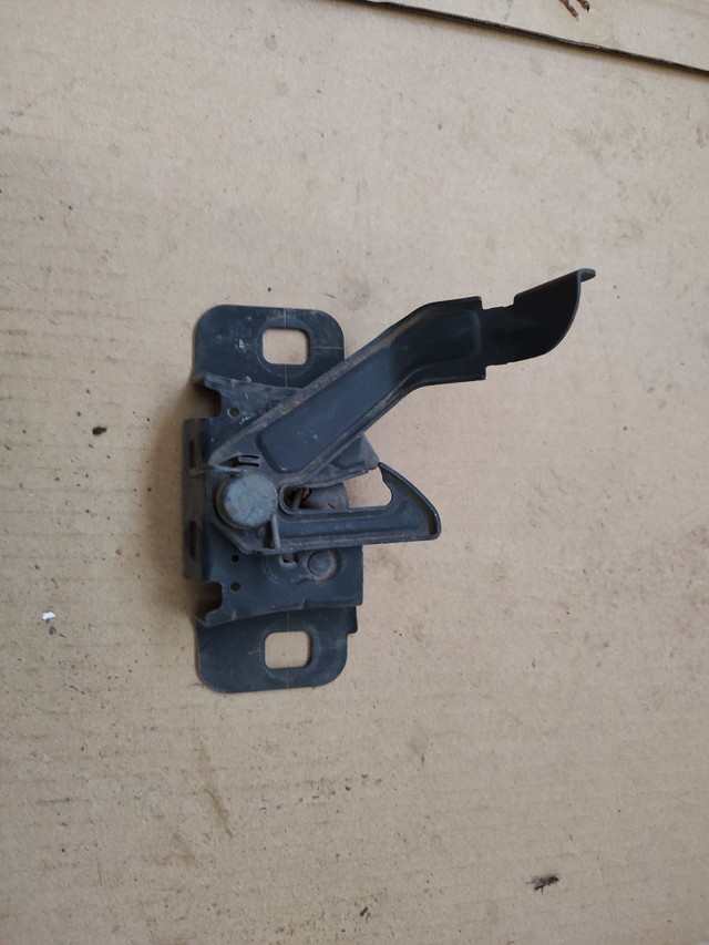 Fechadura tranca Capô Partner Berlingo Original 