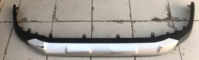 Spoiler/Aplique parachoque Toyota Sw4 - Foto 3