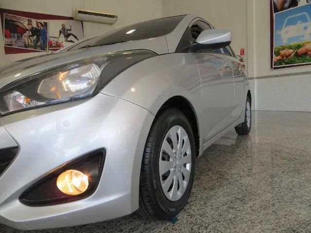 Hb20 ConfortPlus 1.6 Hacht md 2014 Completo 8.000Km/ano - Foto 5