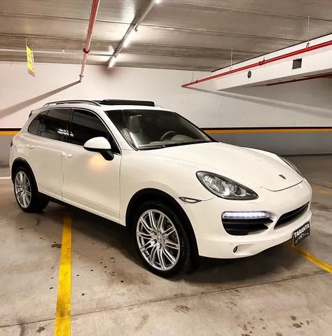 Porsche Cayenne 3.0 V6 E-hybrid Coupé Awd S em Curitiba