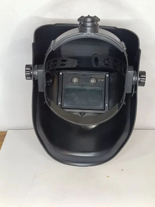 Máscara de solda escurecimento automático com regulagem  - Foto 3