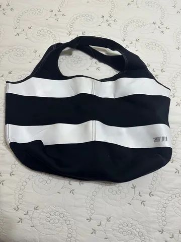 Bolsa Santa lolla original com necessaire nova 