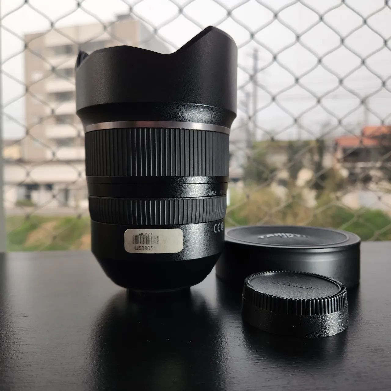 Lente Tamron Nikon FX 15-30 2.8 VR G1 - Foto 2