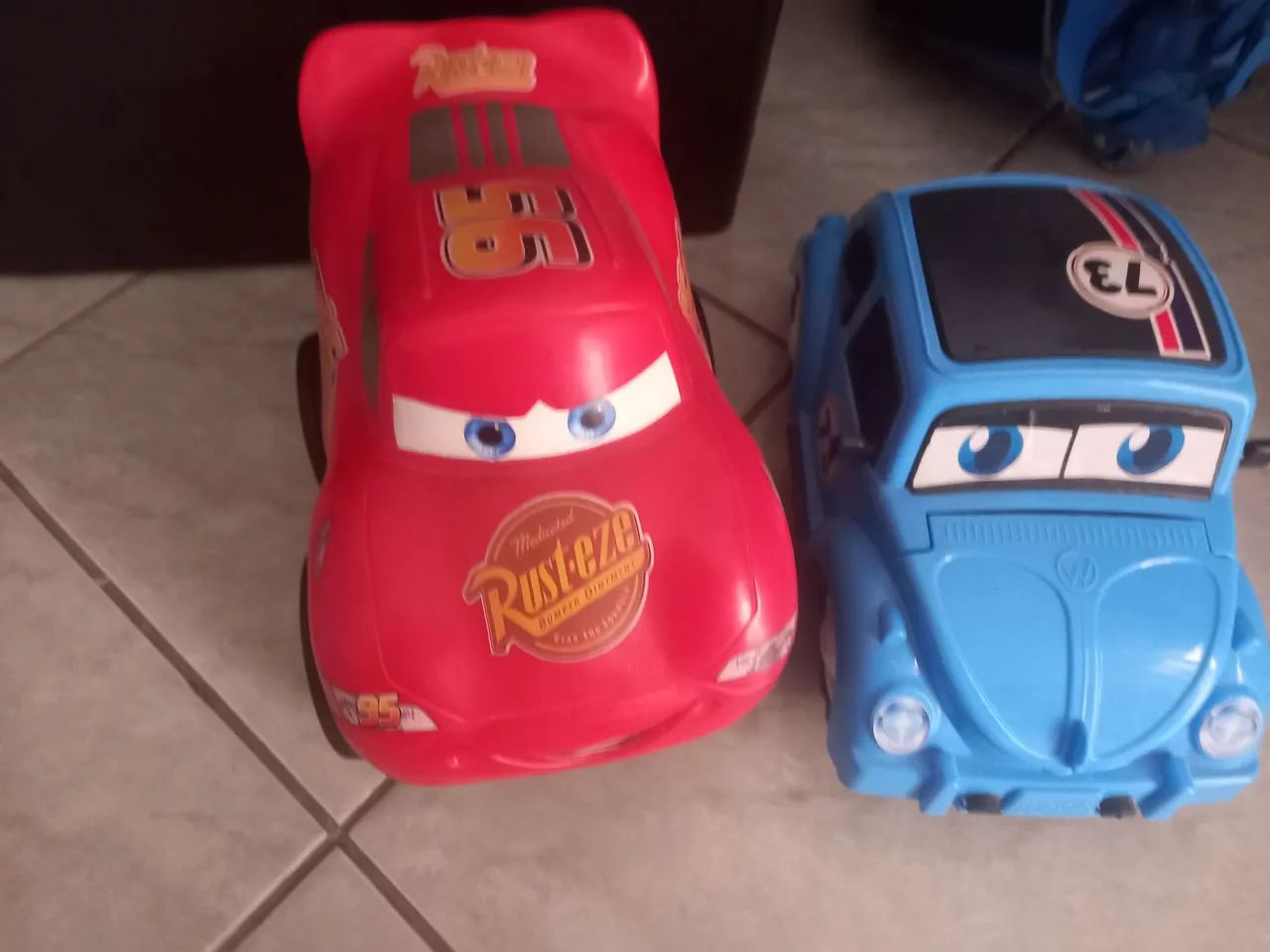 Carros McQueen fofomovel fusca