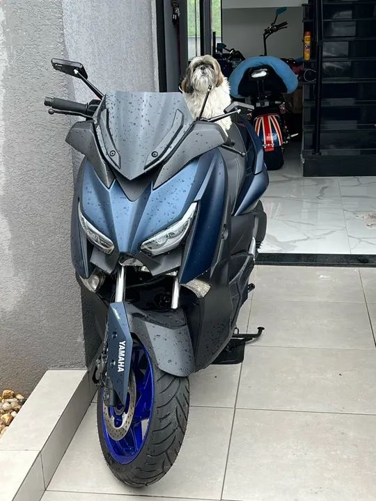 Xmax 250cc com 7800 km
