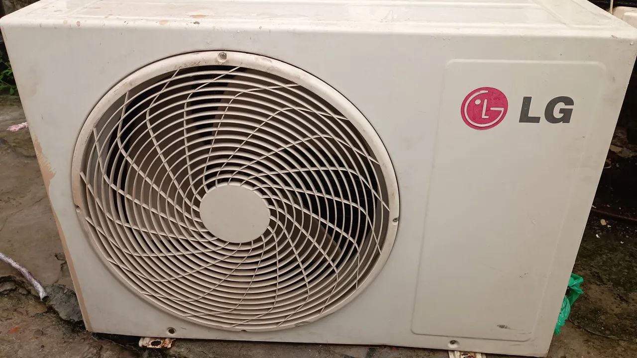 Condensadora 9.000 BTUs LG Split Usado - Foto 2