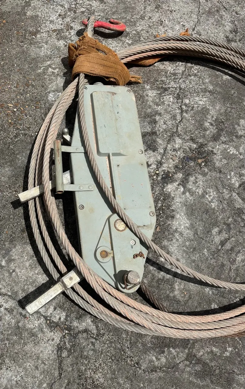 Tifor de 3.2 Ton. Com Cabo de Aço