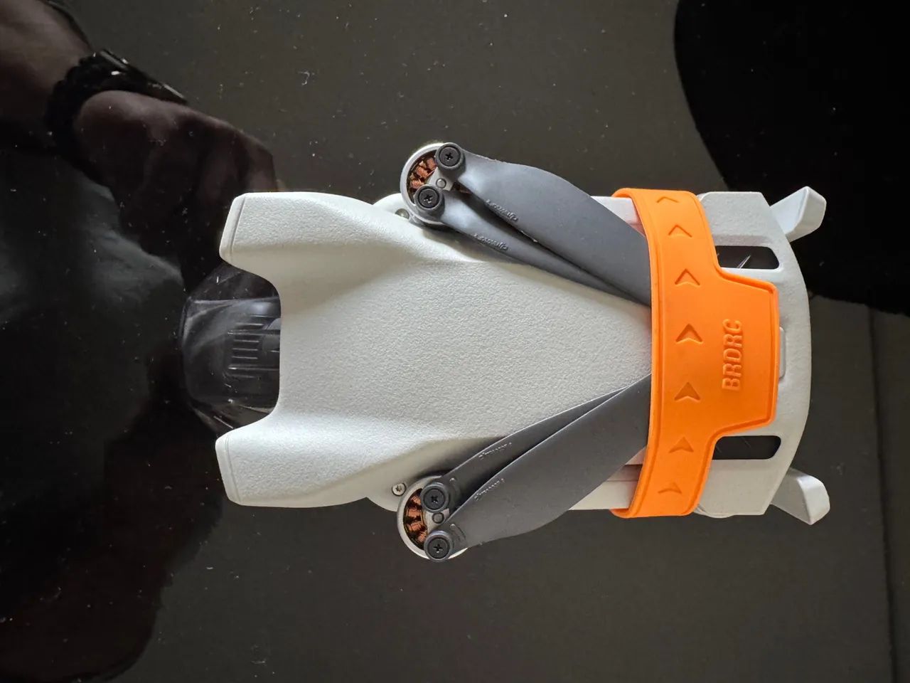 Drone DJI Mini 3  + kit Fly more + Proteção de hélices + Case de transporte 