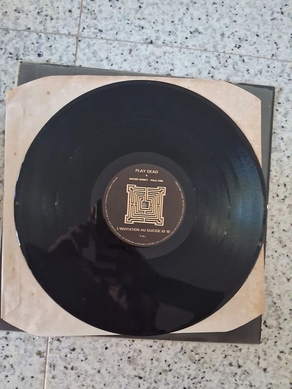 Disco de Vinil LP Play Dead - Sacrosanct - Pale Fire (Importado) - Foto 2