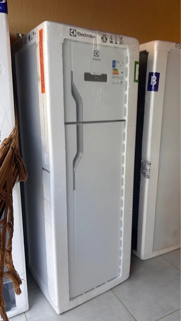 Geladeira Electrolux Nova 310 litros foss free
