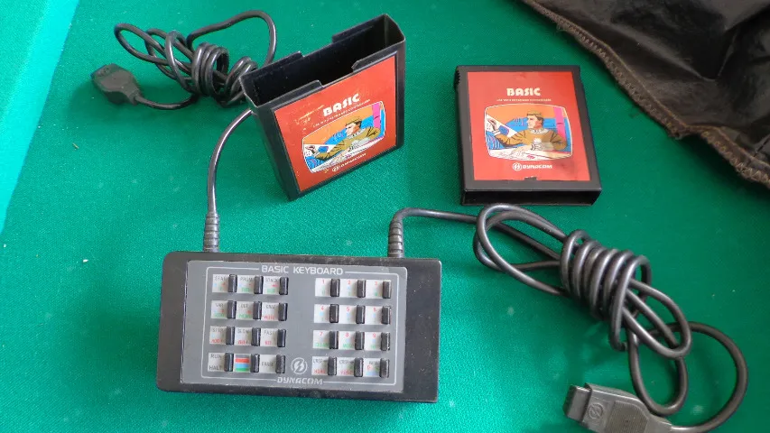 Teclado + Cartucho: Basic Keyboard Controller Dynacom (Usado) para atari 2600