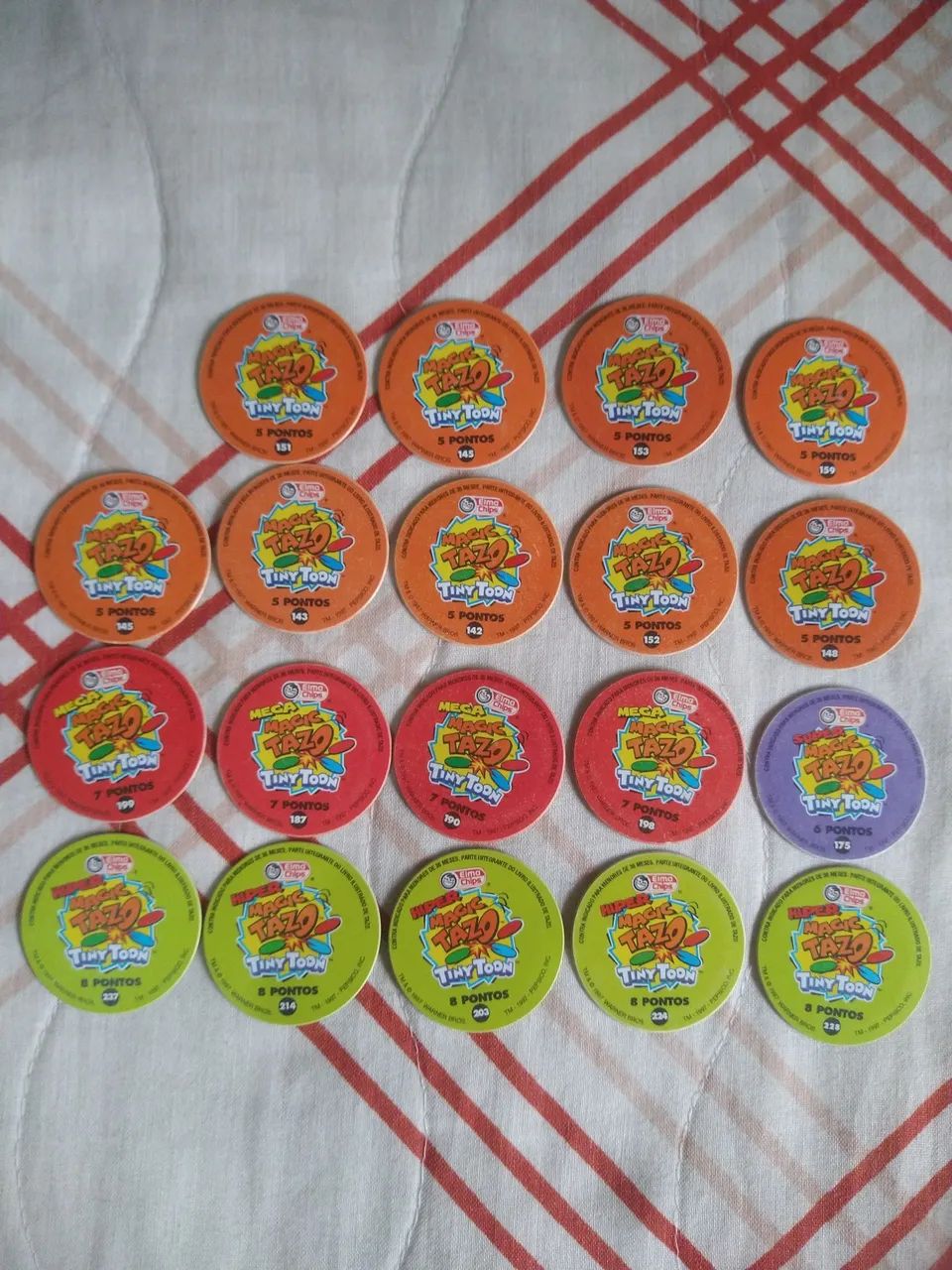 Coleção de tazos Animaniacs e Tiny Toon - Foto 4