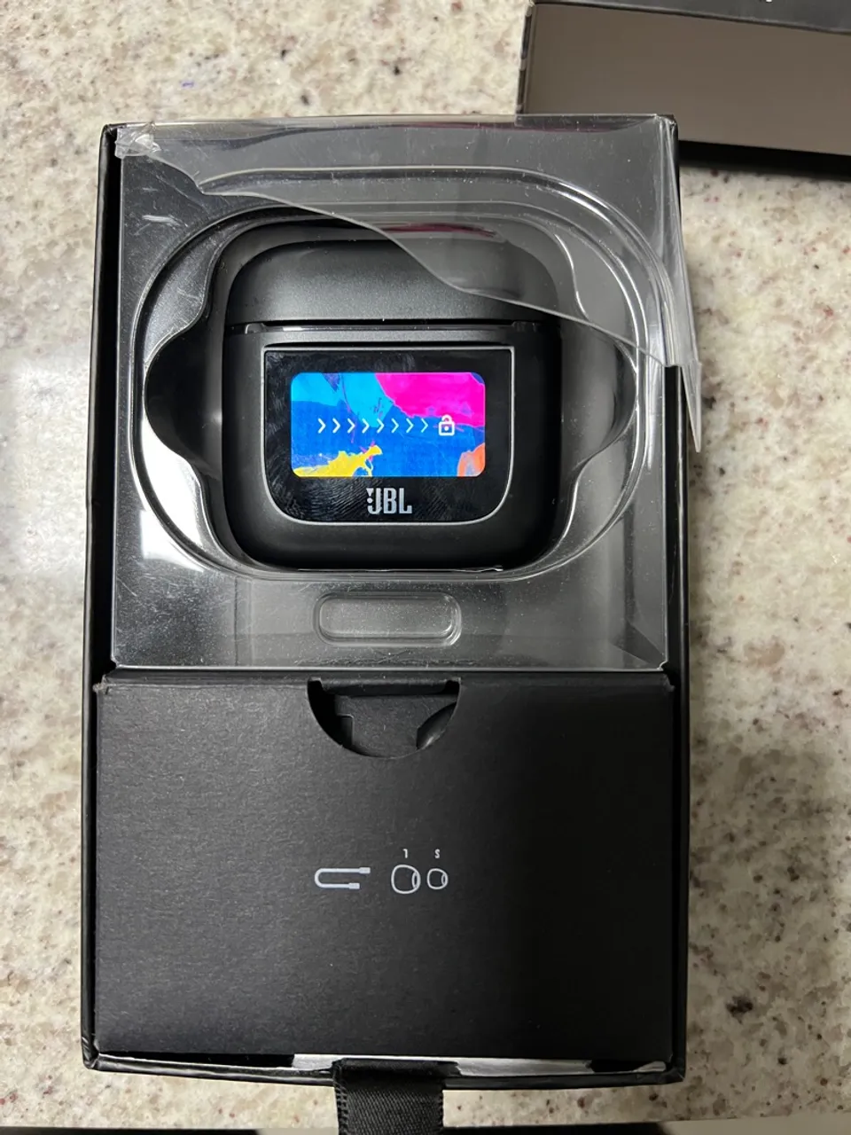 Fone de Ouvido JBL tour pro 2 sem o lado esquerdo 