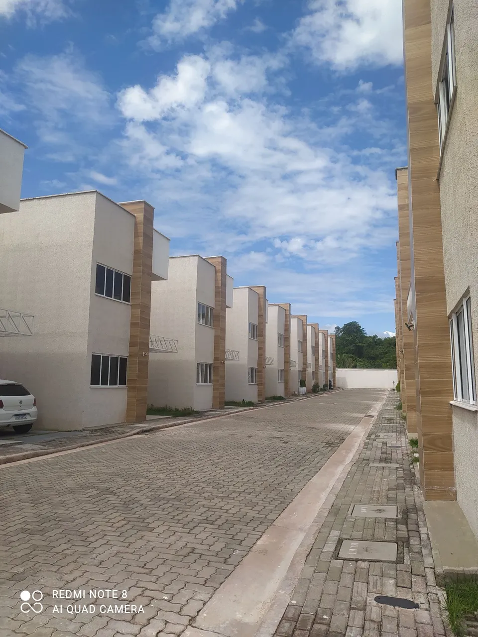 Alugo casa em condomínio no bairro morros