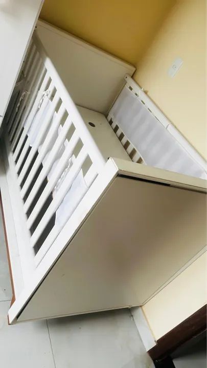 Berço de Bebê Branco 