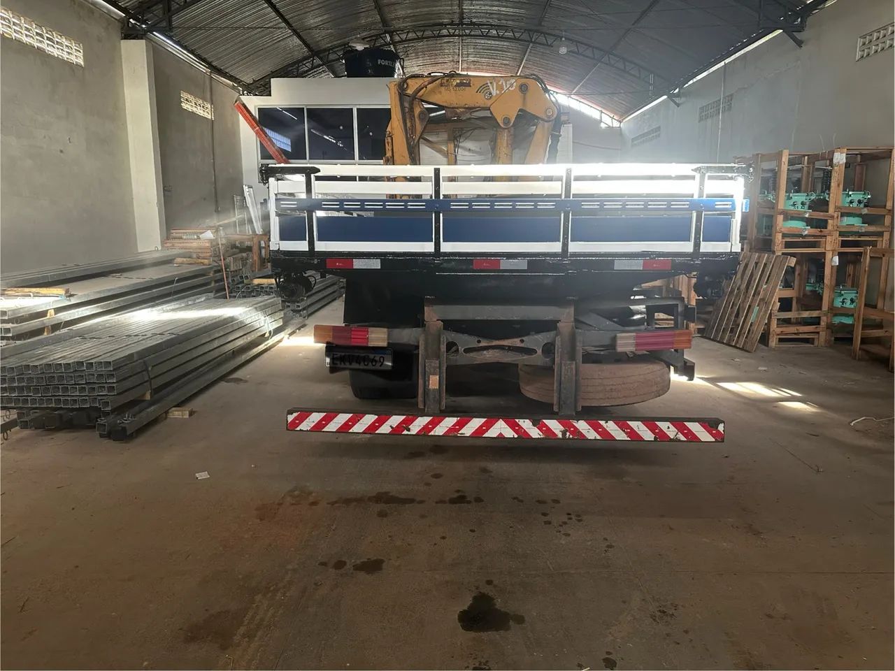 Caminhão Mercedes Munck 12 Toneladas - Foto 5