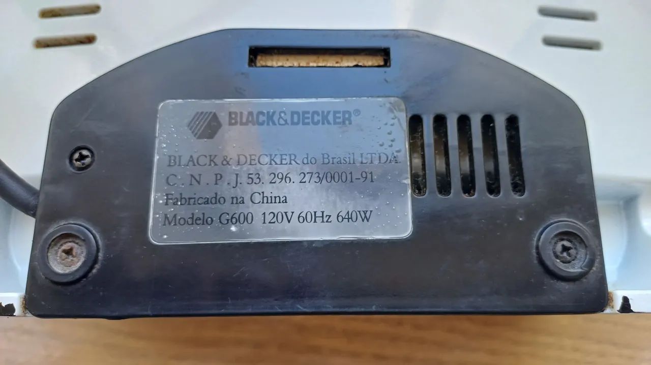 Sanduicheira Black & Decker (Mod. G600) - Foto 4