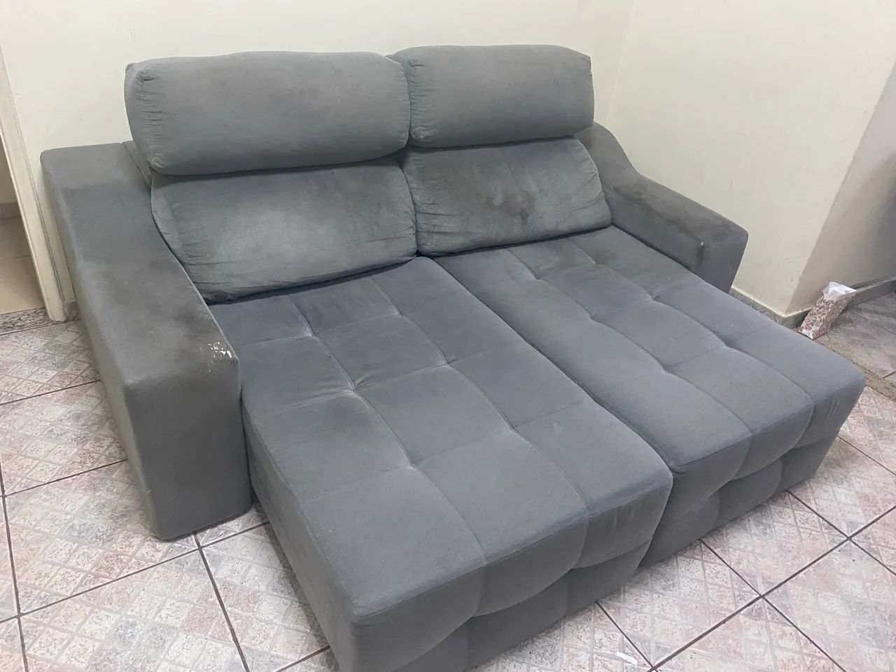 Retractable sofa 64352546742659120