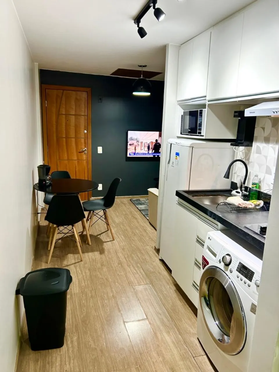 Loft Totalmente Mobiliado - CLSW 104 - Com Vista para o Jardim