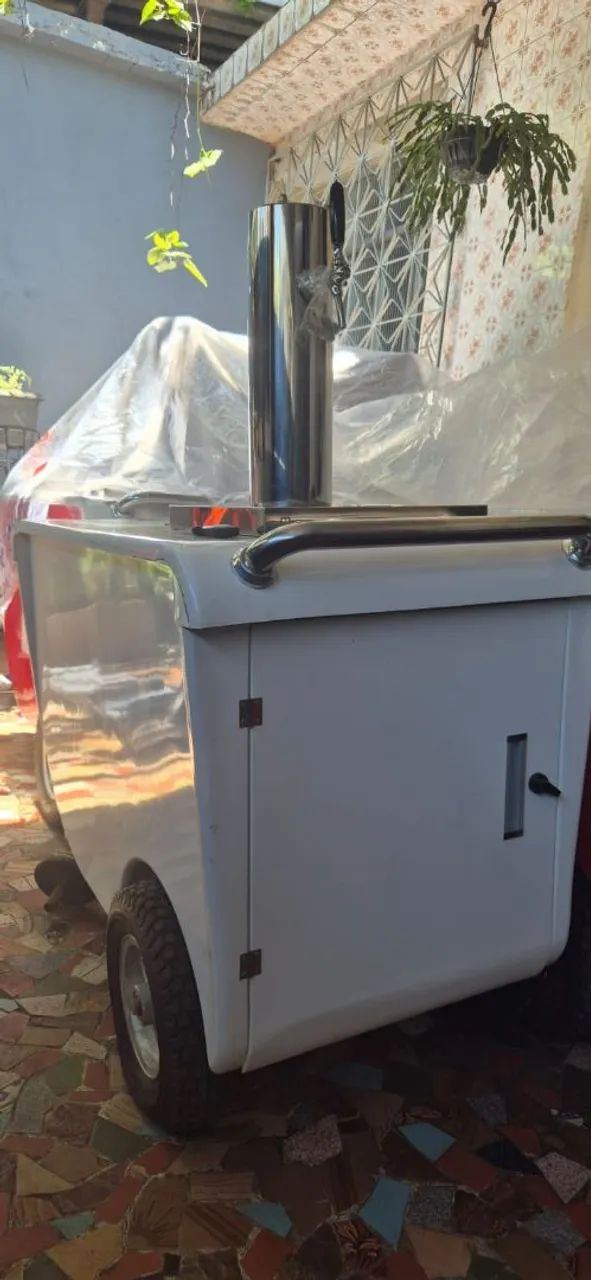 Carrinho de Chopp com serpentina