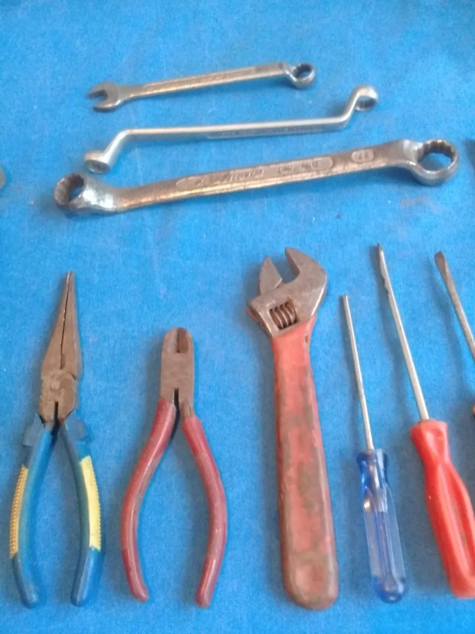 Ferramentas variadas - chave ingleza, boca, alicate, etc.  - Foto 3