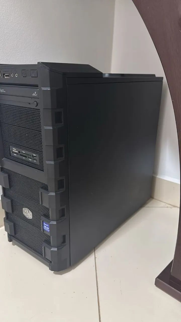 Gabinete Cooler Master - Design Robusto e Funcional - Foto 2