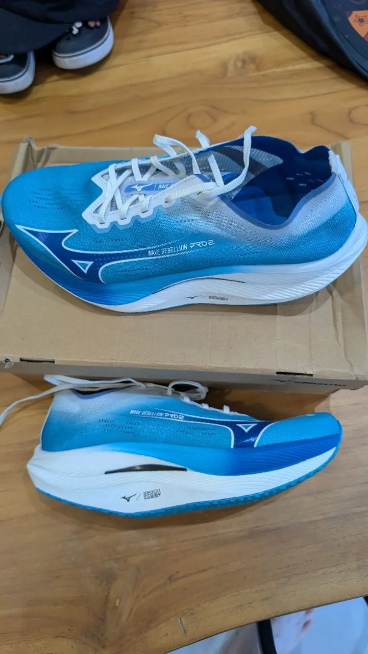 Tênis Mizuno Wave Rebellion Pro 2 - Azul