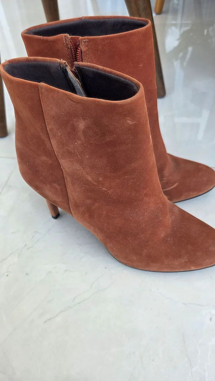 Bota Via Uno Camurça Caramelo Bota De Camurça VIA UNO CARAMELO 37