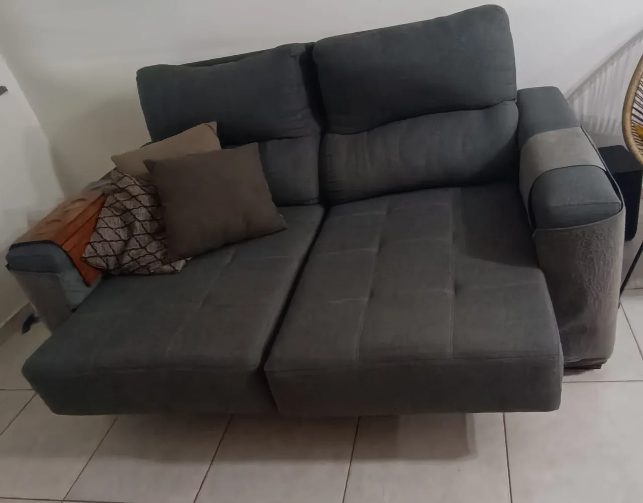 Sofá de 2 lugares