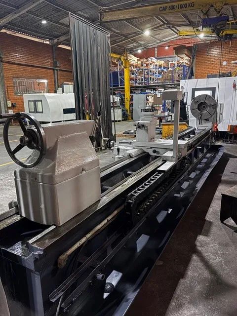 TORNO MECANICO CLARCK  62100C/5000 ANO 2005 - Foto 4