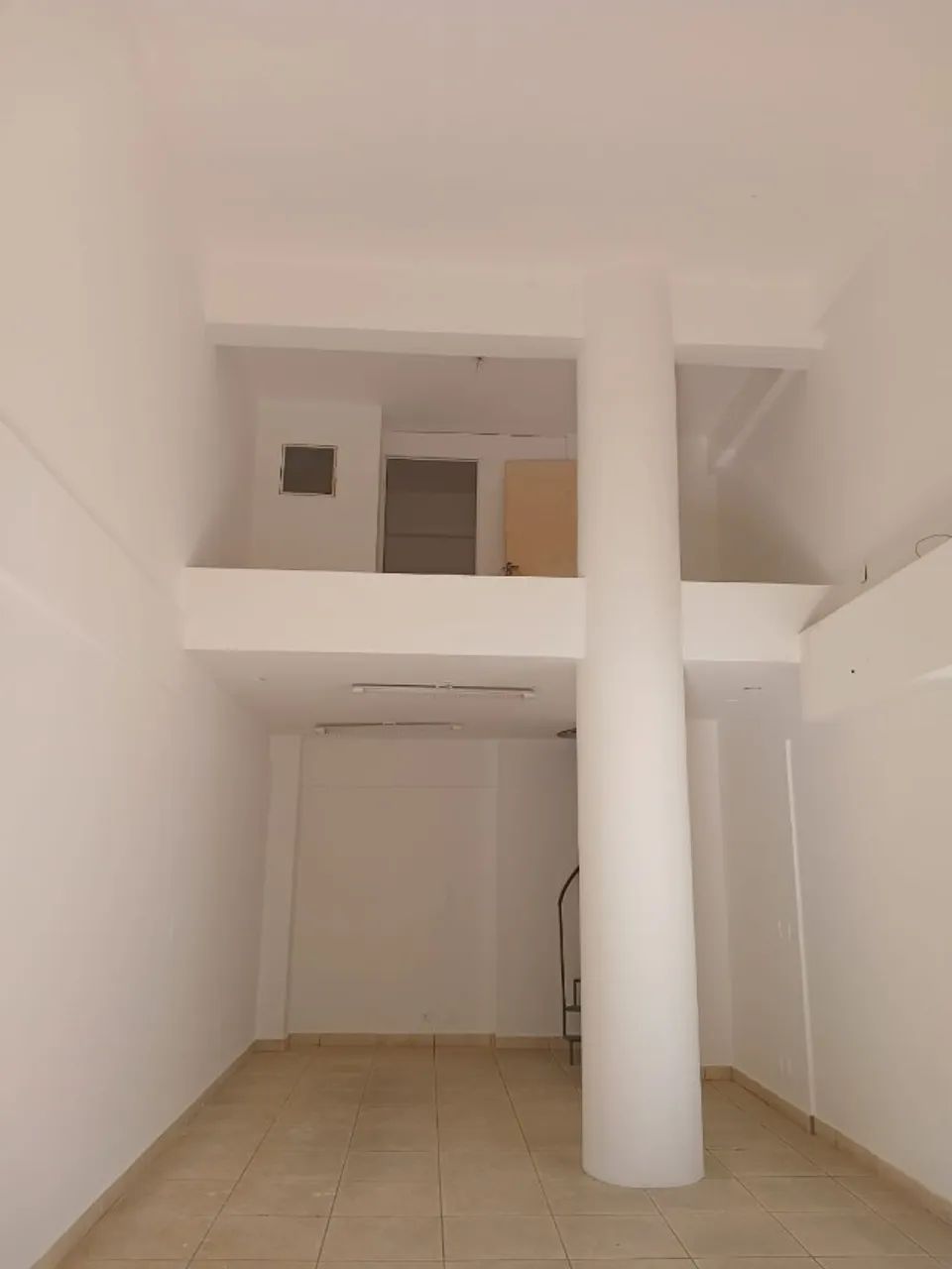 Loja comercial de 50m² no centro de Sete Lagoas