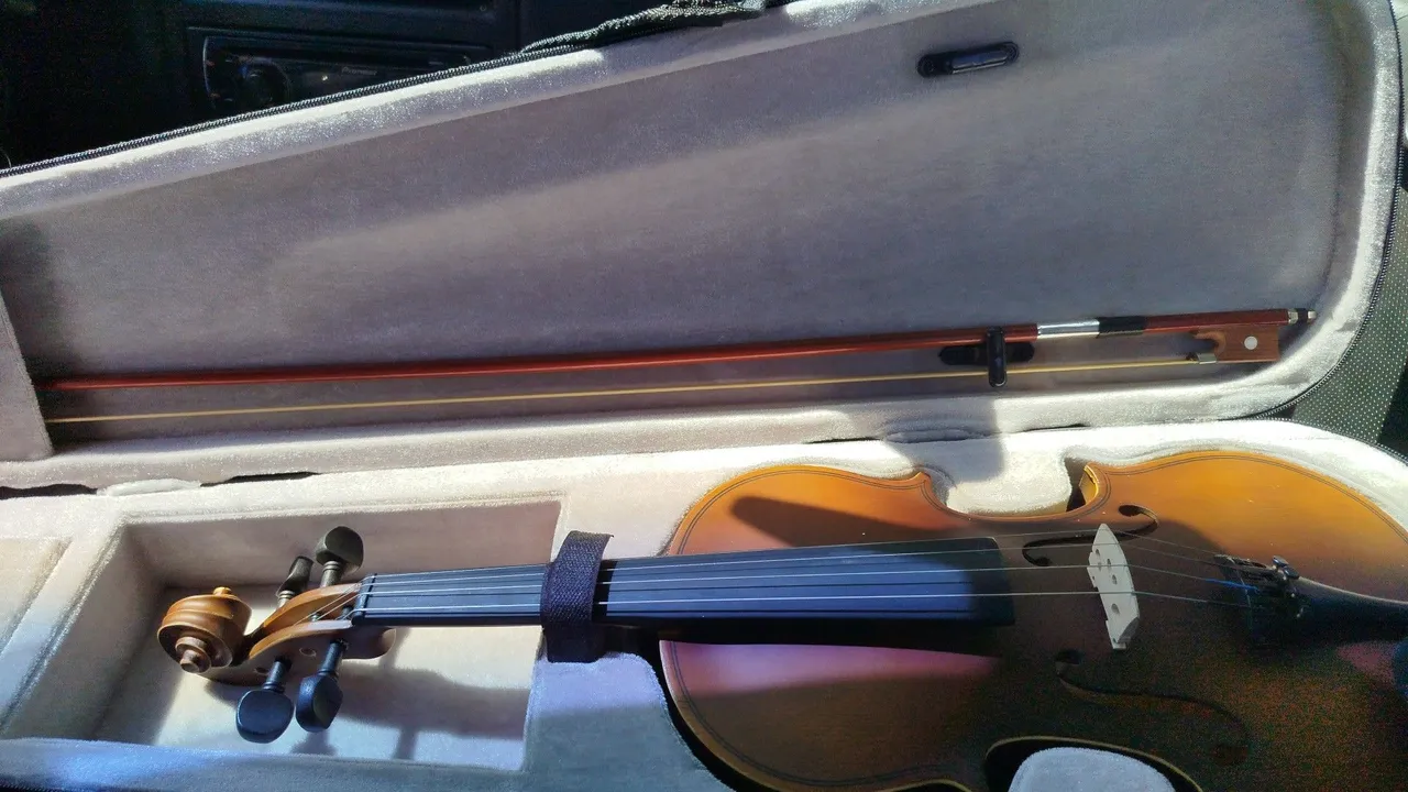 Troco violino zero por violão aço ou guitarra c cubo