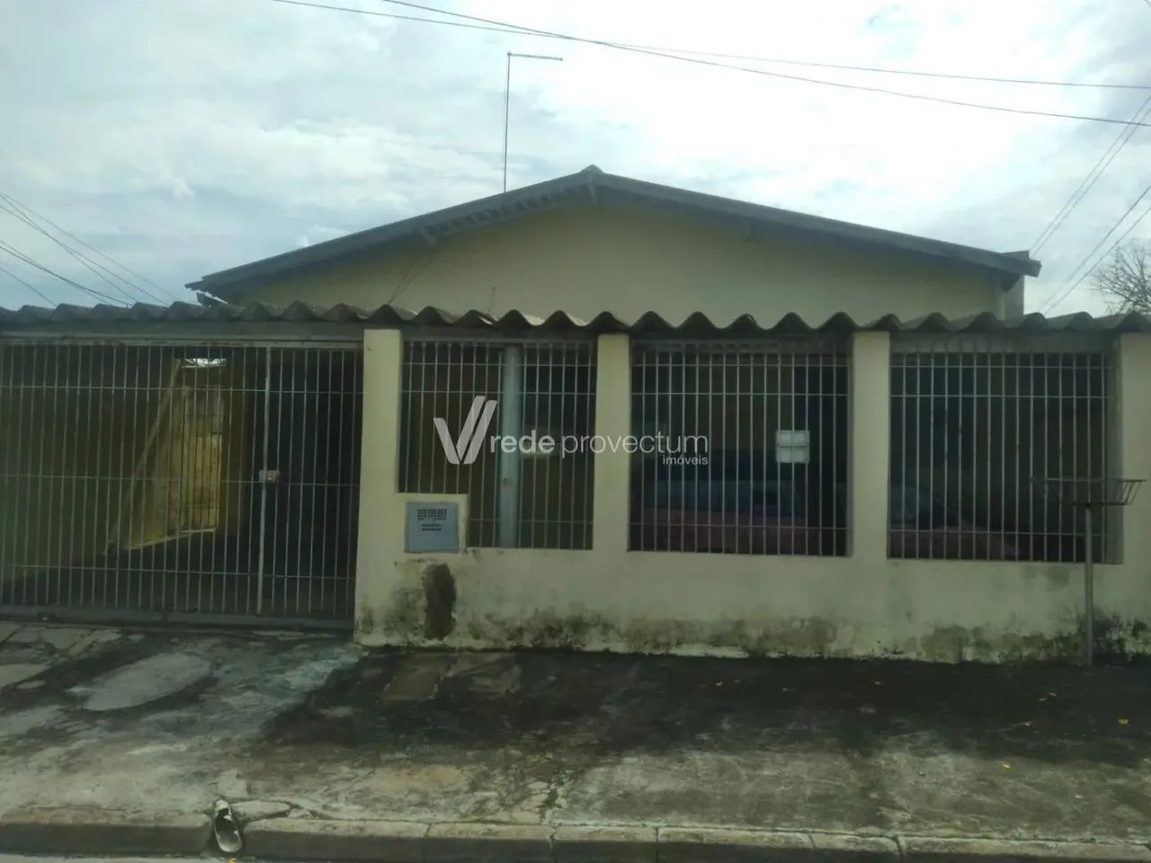 CASA À VENDA - JARDIM EULINA - CAMPINAS