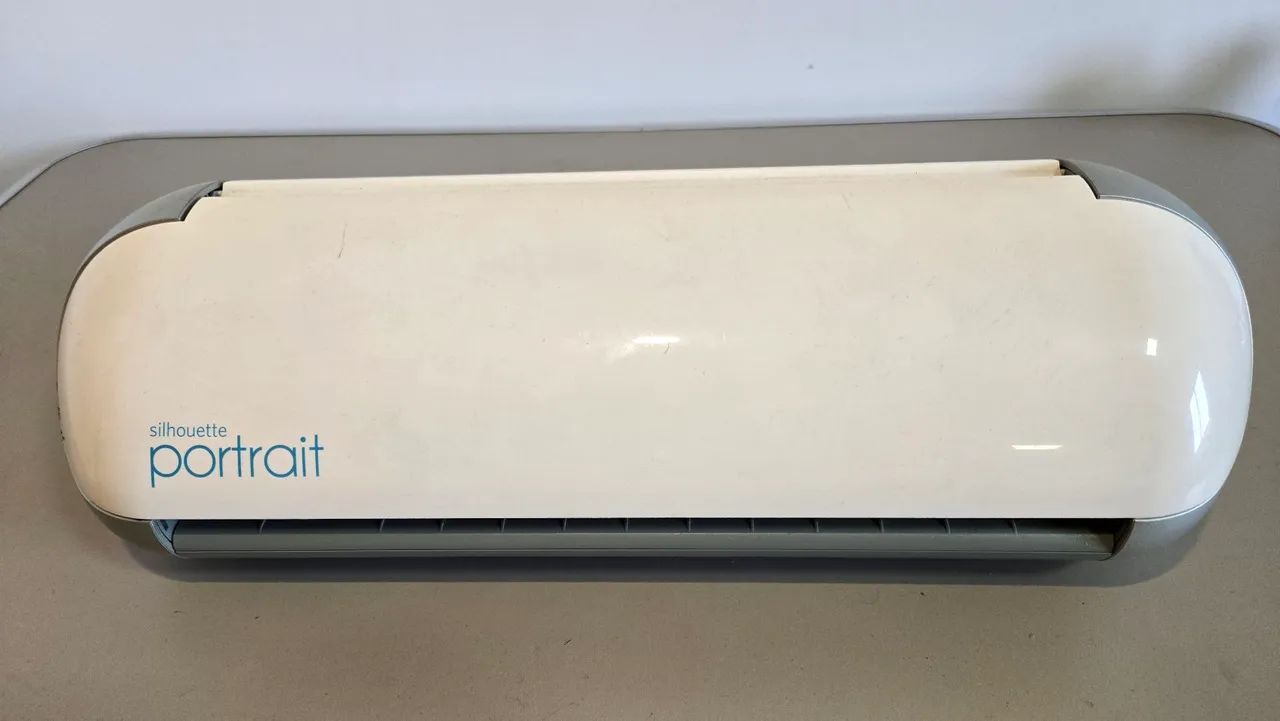 Silhouette Portrait - Plotter de Recorte com acessórios