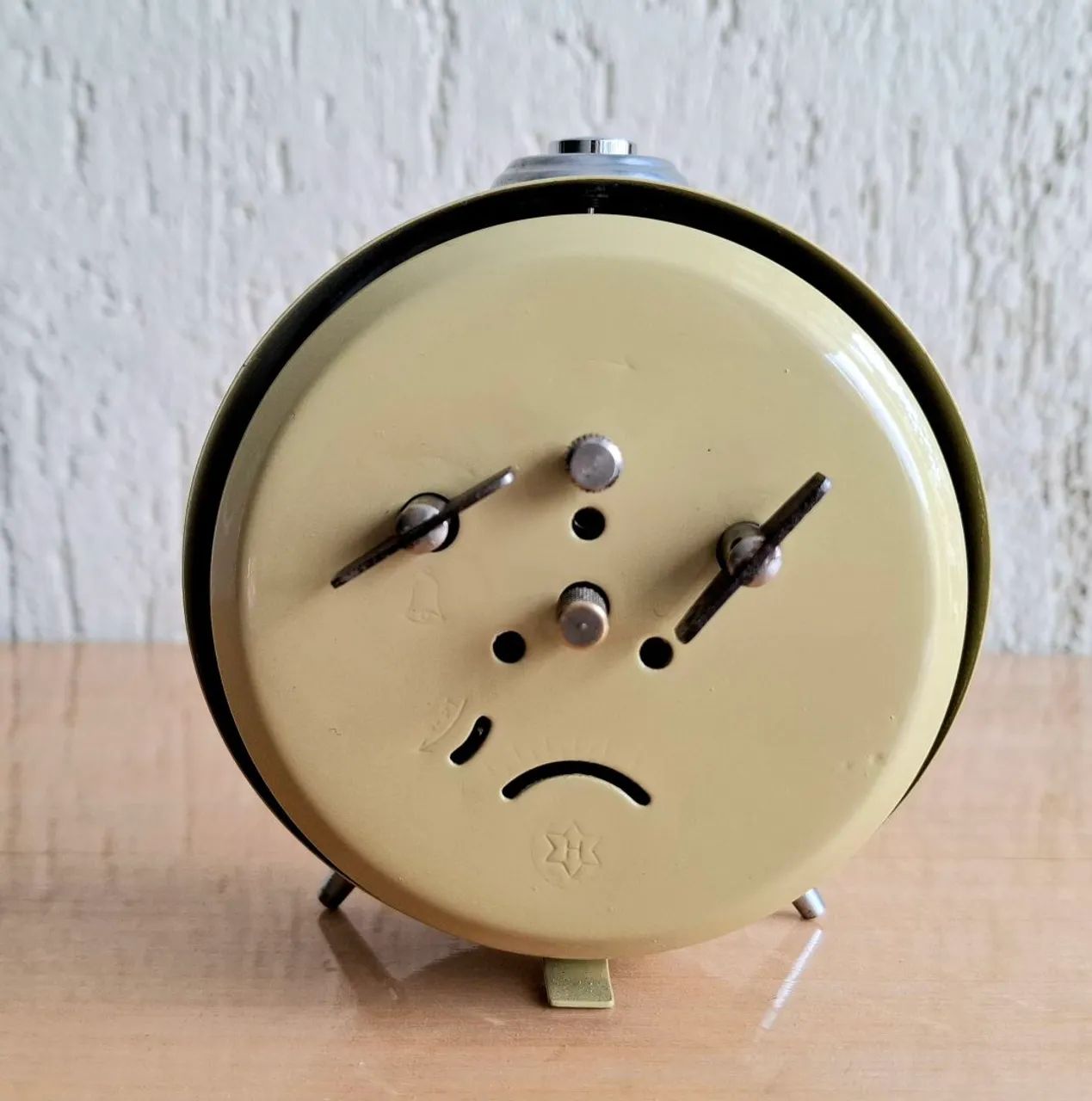 Relógio despertador Inrebra anos 70 funcionando. - Foto 5