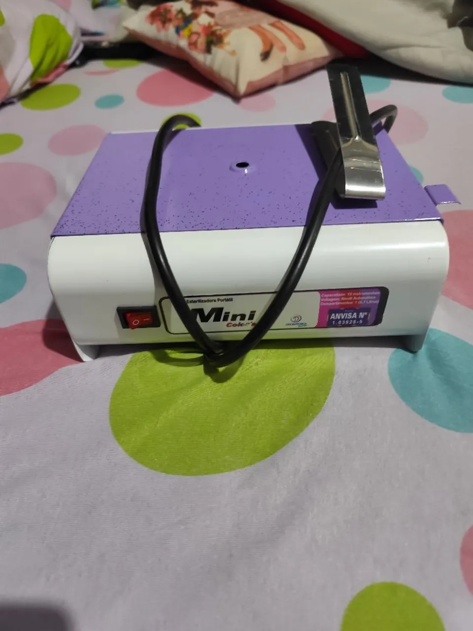 Esterilizador de alicate de unha