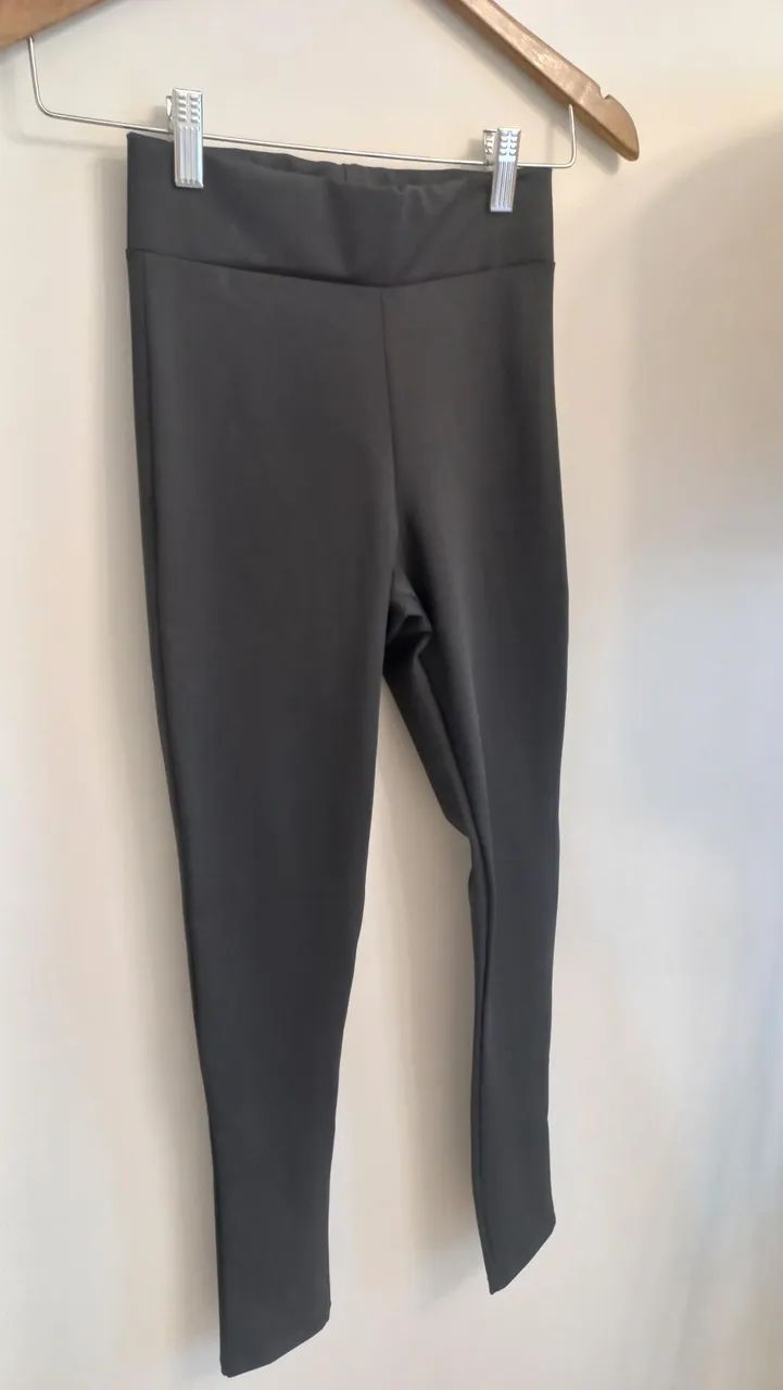 Calça Legging Preta Academia - Tamanho P