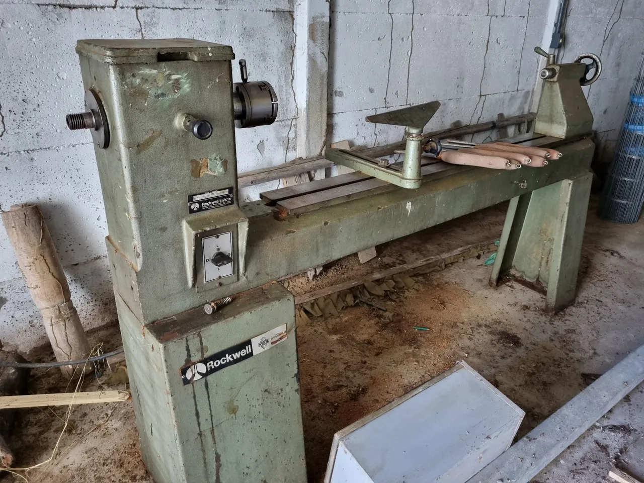 Torno de Madeira Rockwell Invicta